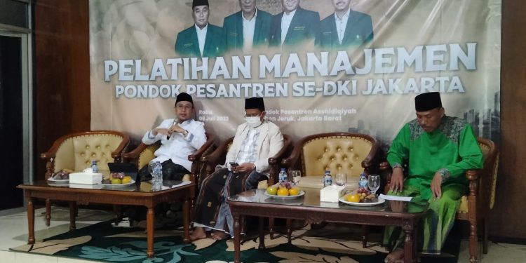 Perjuangkan Ijazah Santri Untuk Perguruan Tinggi, RMI NU DKI Jakarta Kupas UU Pesantren