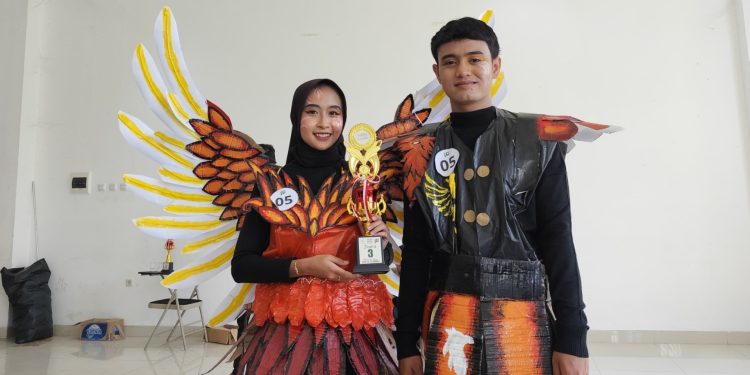 Hima Akuntansi Unusia Raih Juara 3 Fashion Show Dies Natalis Ke-10